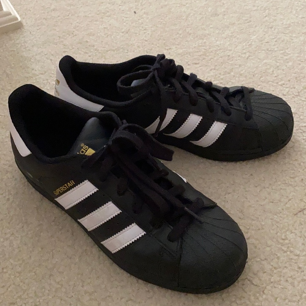 Adidas superstar